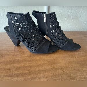 Vince Camuto Emberla Black Heels size 10